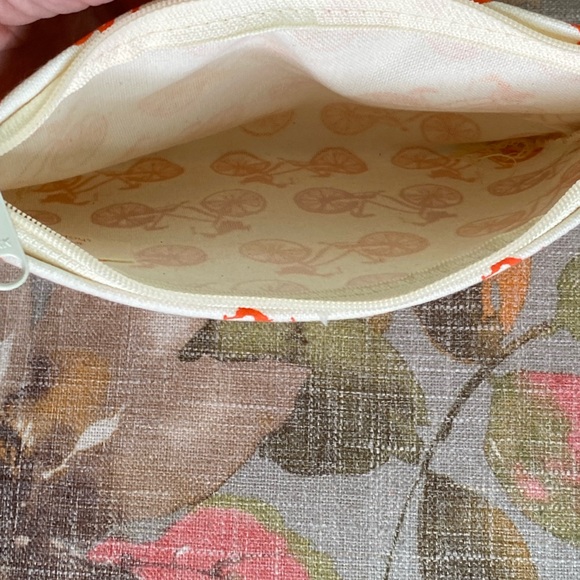 Handmade Pouch Bikes Silkscreened and Sewn in the USA www.shoplittlespoons.com - Picture 5 of 6